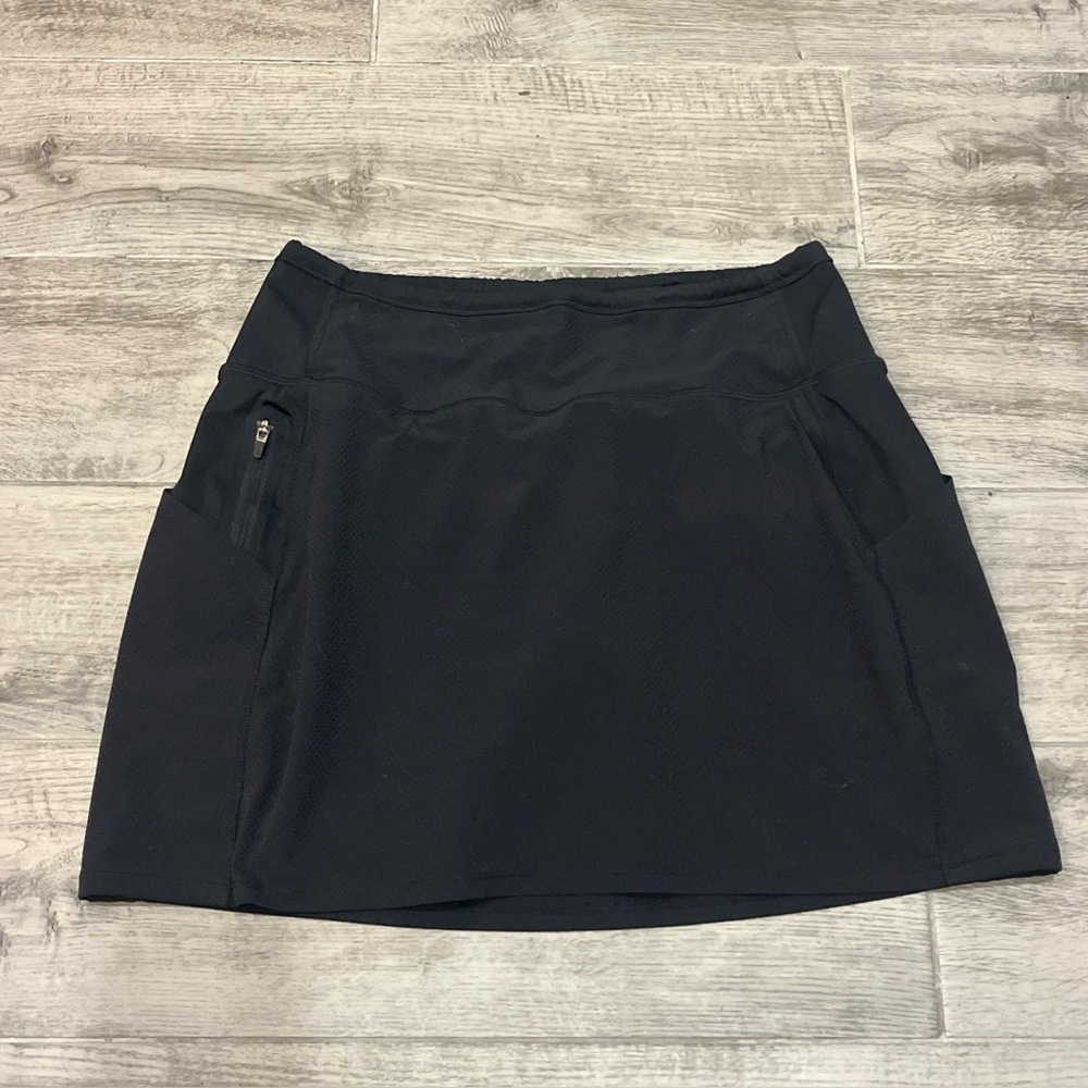 Athleta Action Skort in Dobby 14.5" Black Size XS 567043 Built In Shorts Pockets
